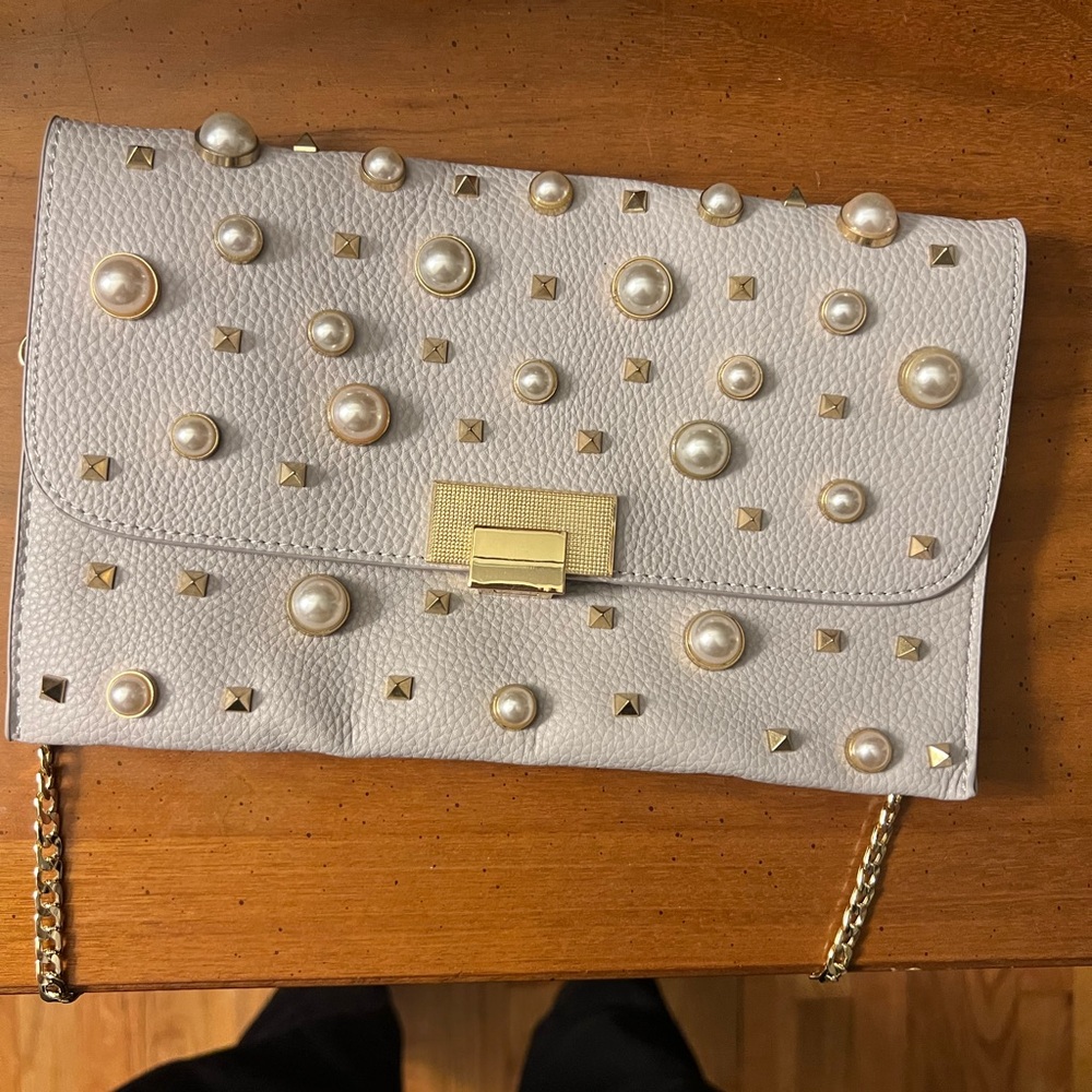 Elegant Pearl Studded Clutch